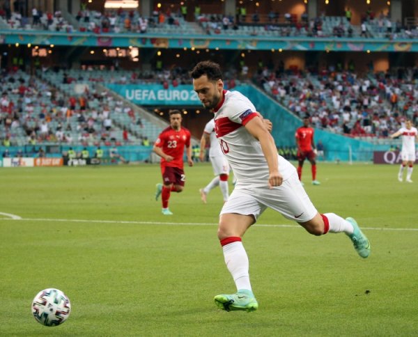 Cialhanoglu: Điều quan trọng nhất là ghi được 3 điểm, mục tiêu của Türkiye là tiến tới World Cup